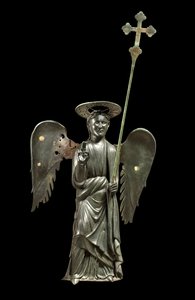 San Gabriele Arcangelo che tiene una croce processionale, statua in bronzo del XII secolo, Croce del 1369 da Italian School