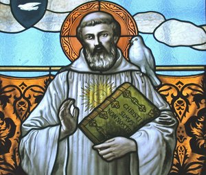 Finestra raffigurante San Colombano (dettaglio)
