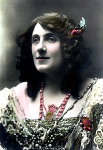 Julia Neilson 1868-1957 da J Beagles and Co.