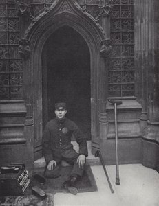 Il lustrascarpe della Camera dei Comuni da J. Benjamin Stone