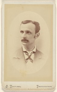 [Uomo non identificato con baffi, stampato in stile ovale]. da J. Holyland