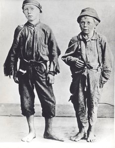 Ragazzi di strada di New York City, c.1900 da Jacob August Riis