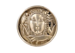 Montatura da una credenza