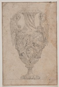 Vaso ornamentale con due gufi e una testa. Copia da Pl. 15 nella suite dei vasi disegnati da Saly nel 1746, "Vasa a se inventa..."