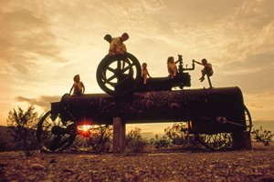 Questa locomotiva a vapore una volta pompava acqua dal fiume Rio Grande per l