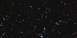 Quasar J0100+2802