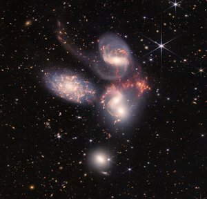 Quintetto di Stephan (NIRCam e MIRI)