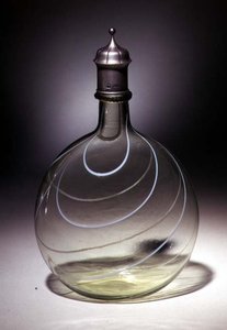 Caraffa di vetro (vetro e metallo)