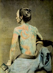 Uomo giapponese con tatuaggi tradizionali Irezumi, c.1890 (foto all