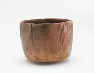 Ciotola da tè, copia di Kaga Koetsu, chiamata Chigusa, Kyoto, periodo Edo da Japanese School