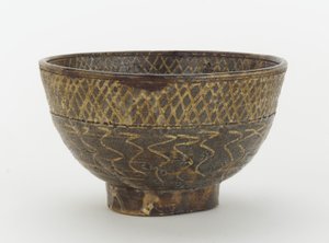 Ciotola da tè con decorazione incisa, isola di Tsushima, prefettura di Nagasaki, periodo Edo da Japanese School