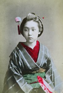 Giovane Ragazza in Kimono, c.1860-70 da Japanese School