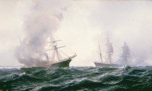 Una nave in fiamme in mare, con un