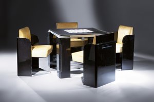 Tavolo da gioco con quattro sedie abbinate, per l