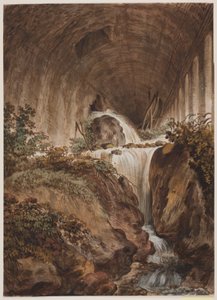Cascata sotto una volta murata