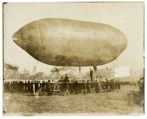 Dirigibile "California Arrow" da Jessie Tarbox Beals