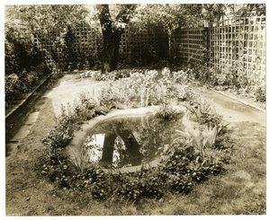 Giardino della signora W H Wells, 265 W 11th, Greenwich Village, New York, USA, c.1936-37
