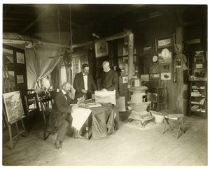 Da sinistra a destra: Cullen Yates - oscurato - Walter Dean da Jessie Tarbox Beals