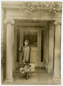 Mabel Herbert Urner, New York, USA, c.1905-27 da Jessie Tarbox Beals