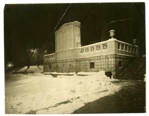 Memoriale di Shaw di notte, Boston, USA, c.1902-10 da Jessie Tarbox Beals