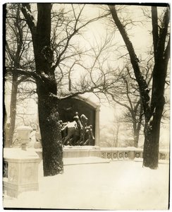 Memoriale di Shaw nella tempesta, Boston, USA, c.1902-10 da Jessie Tarbox Beals
