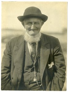 Zio Charley Sennett di Barley Bailey Island, Maine, c.1907-09