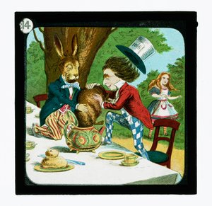 Alice nel Paese delle Meraviglie, Diapositive colorate da John (after) Tenniel