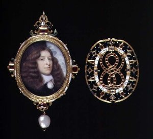 Miniatura di un uomo sconosciuto, in una cornice dorata e gioiellata, c.1660 da John (attr. to) Hoskins
