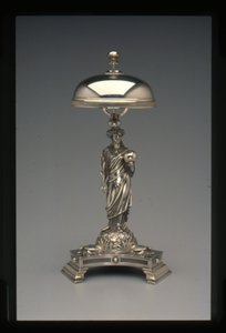 Campanello da pranzo, c.1860-70 da John Bogert
