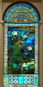 Pavoni e peonie II da John La Farge
