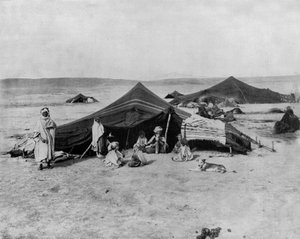 Campo nel deserto del Sahara, Africa da John Lawson Stoddard