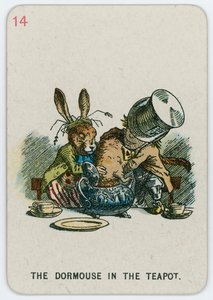 Il ghiro nella teiera da John Tenniel