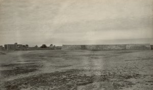 Forte, presumibilmente Fort Mosselstein della VOC a Band-e Charak, vicino a Bandar-e Lengeh, in Iran. da John Thomson