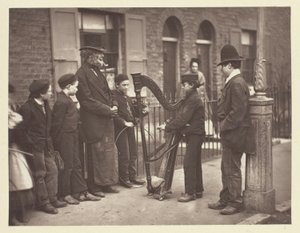 Musicisti di strada italiani da John Thomson