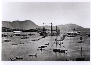 Vista del porto, Hong Kong, da 