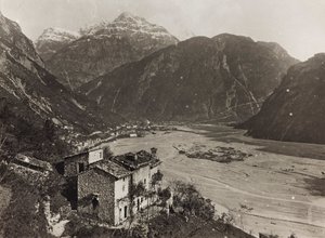 Album "Meine weltkriegs - Erinnerungen South-West Front (Carinzia, Italia, Trentino-Alto Adige) 31/03/1915-12/11/1918 - Josef Zohles Wien": vista di Chiusaforte da Josef Zohles