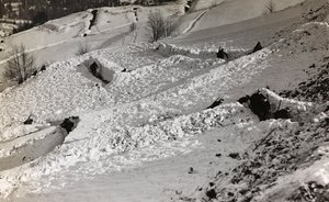 Album "Meine weltkriegs - Erinnerungen South-West Front (Carinzia, Italia, Trentino-Alto Adige) 31/03/1915-12/11/1918 - Josef Zohles Wien": trincee nella neve da Josef Zohles