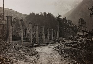 Album "Meine weltkriegs - Erinnerungen South-West Front (Carinzia, Italia, Trentino-Alto Adige) 31/03/1915-12/11/1918 - Josef Zohles Wien": macerie