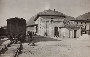 Album "Meine weltkriegs - Erinnerungen South-West Front (Carinzia, Italia, Trentino-Alto Adige) 31/03/1915-12/11/1918 - Josef Zohles Wien": stazione di Tolmezzo (foto b/n)