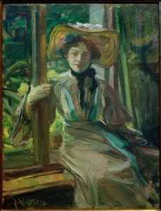 Ragazza con cappello davanti alla finestra aperta da Julie Wolfthorn