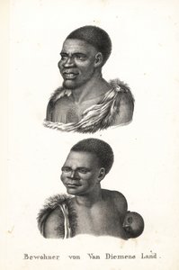 Nativi della Tasmania, Terra di Van Diemen. Grou Aagara, uomo con cicatrici sul petto e mantello di pelle di animale, e Arra-Maida, donna con bambino sulla schiena in marsupio di canguro. I nativi della Tasmania furono sterminati dai coloni. Copiato da Nic da Karl Joseph Brodtmann