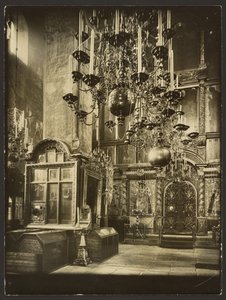 Il Cremlino: vista interna della Cattedrale dell
