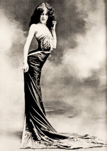 Ritratto di Edith La Sylphe da Alec Hunter