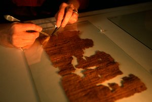 Vangelo di Giuda; Codex Tchacos; Edizione critica, testo gnostico; Ginevra, 2004 da Kenneth Garrett