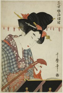 Accordare uno shamisen, dalla serie "Canto allo shamisen da giovani donne di oggi" da Kitagawa Utamaro