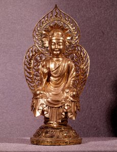 Arte coreana: statuetta di Buddha in oro. Periodo Silla, VIII-X secolo. Museo Nazionale della Corea da Korean School
