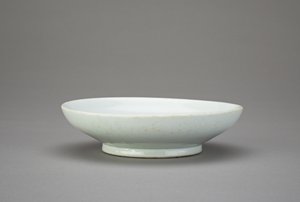Piatto con iscrizione di inventario datata 1832, 1832 da Korean School