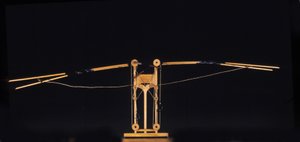 Macchina per volare con ali. Modello dal disegno di Leonardo da Vinci. Museo della Scienza e della Tecnologia, Milano. da Leonardo da (after) Vinci