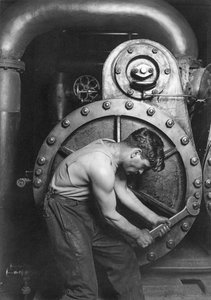 Meccanico della centrale elettrica