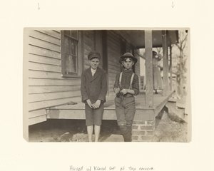 [Morris Small e John Lewis, Chester, South Carolina]. da Lewis W. Hine